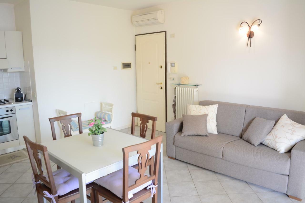 Appartement Il Giardino Di Laura - Sirmione Extérieur photo