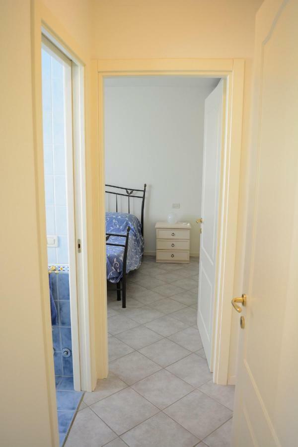Appartement Il Giardino Di Laura - Sirmione Extérieur photo