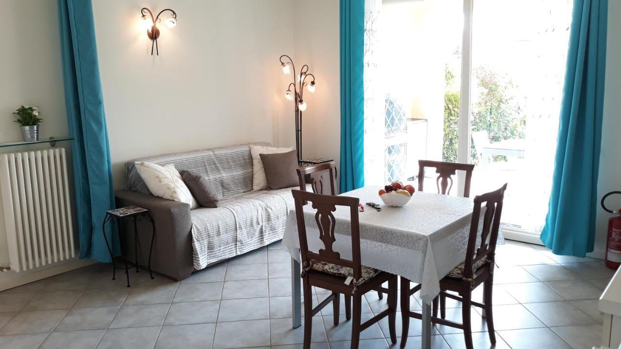Appartement Il Giardino Di Laura - Sirmione Extérieur photo