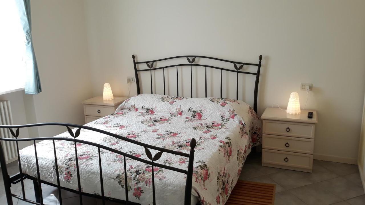 Appartement Il Giardino Di Laura - Sirmione Extérieur photo